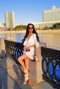 Роковая красотка Аня — эротические фото