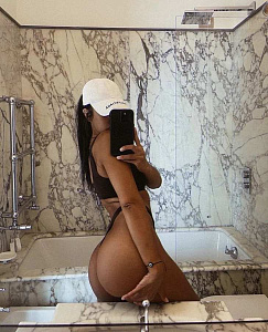 Брюнетки, Карина - фото и отзывы