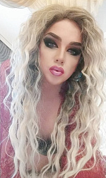 Блондинки, Лаура - фото и отзывы