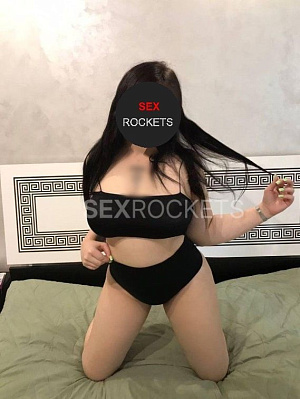 Алиса — фото и список услуг